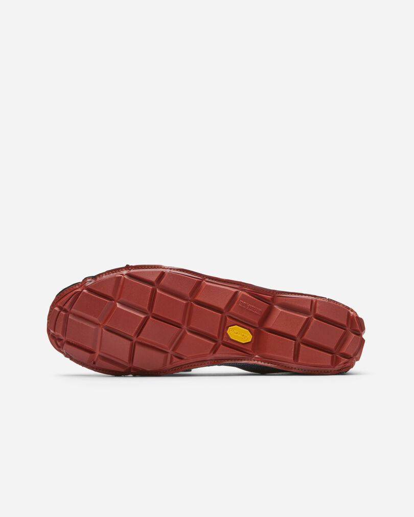 23W2A01_sole-1.jpg