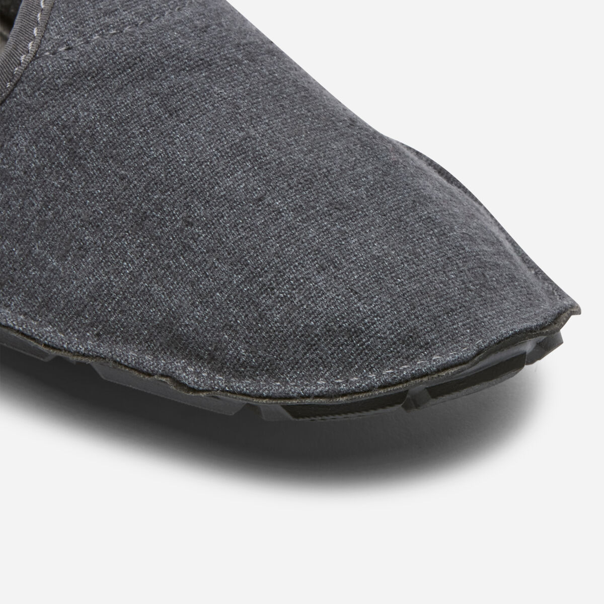 23W2M01_TOE-3.jpg