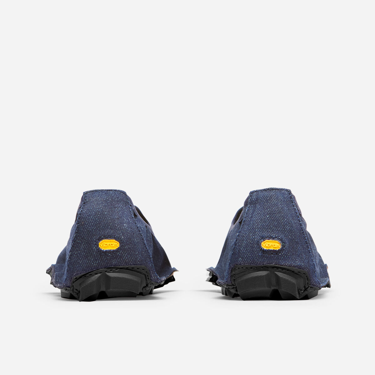 23W2M02_HEEL-1.jpg
