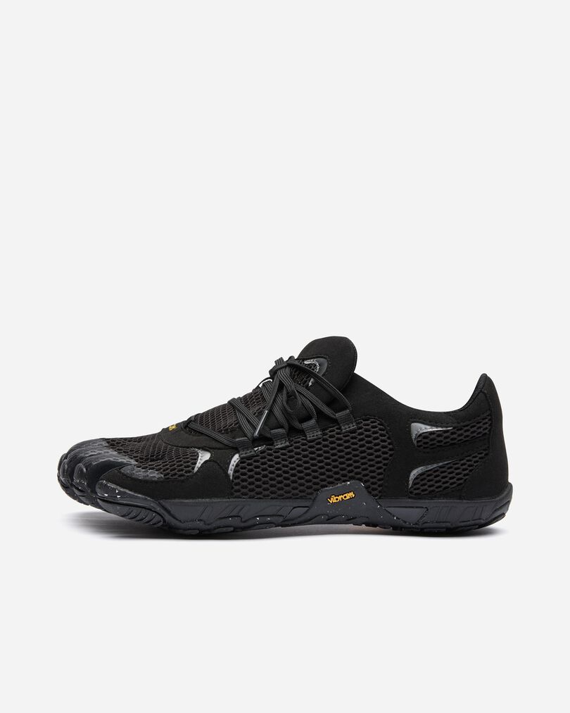25M1801_Roadaround202_Black_Reflective_01.jpg