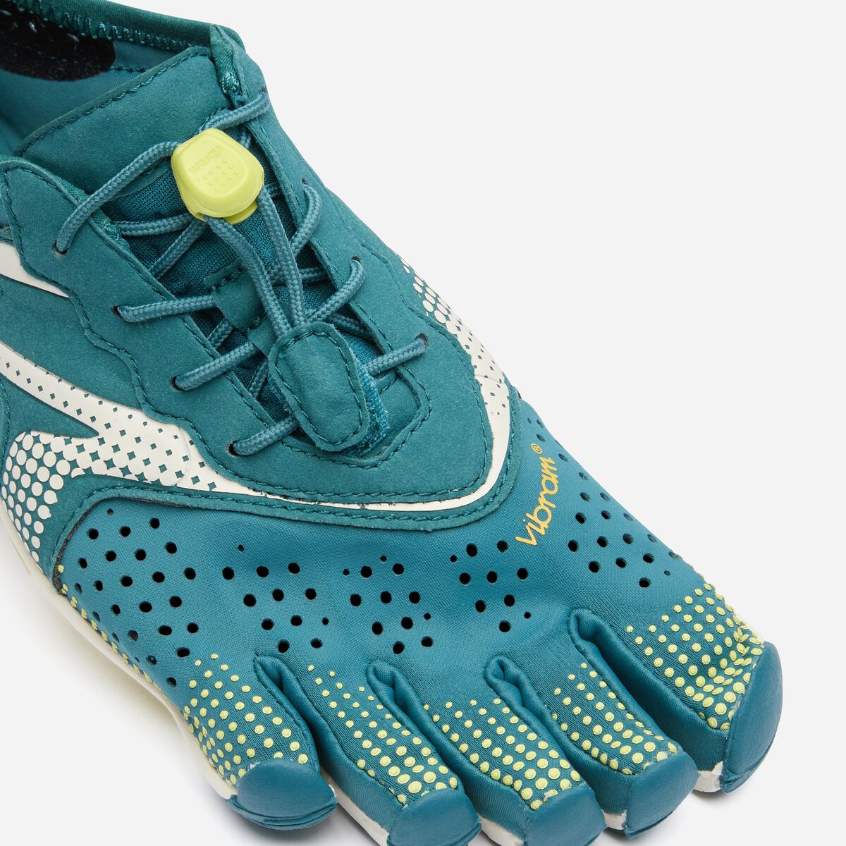 25W7006_V-RUN_Green_Ivory_03-3.jpg