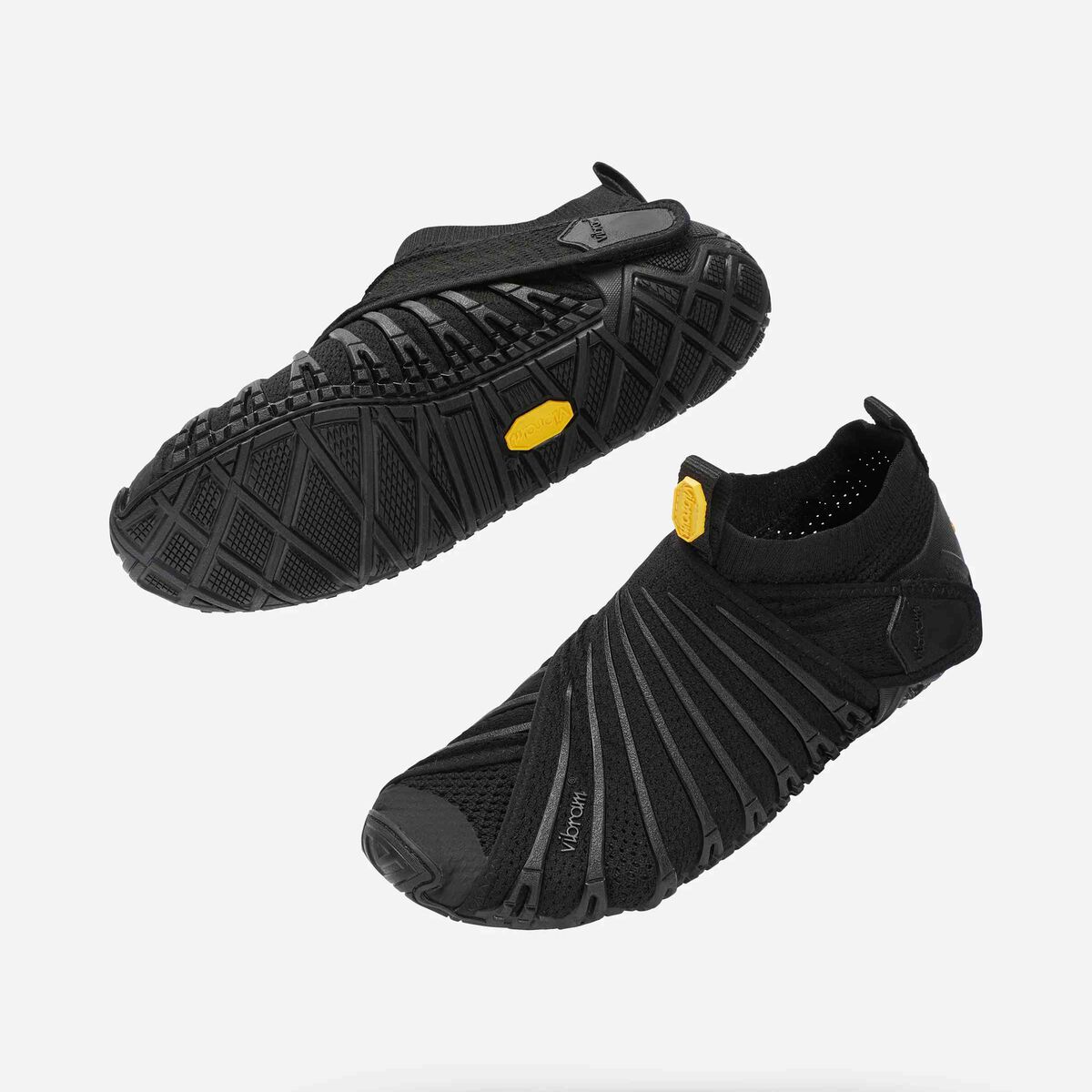 FURO_KNIT_HIGH_20WEB01_BLACK_06-1.jpg