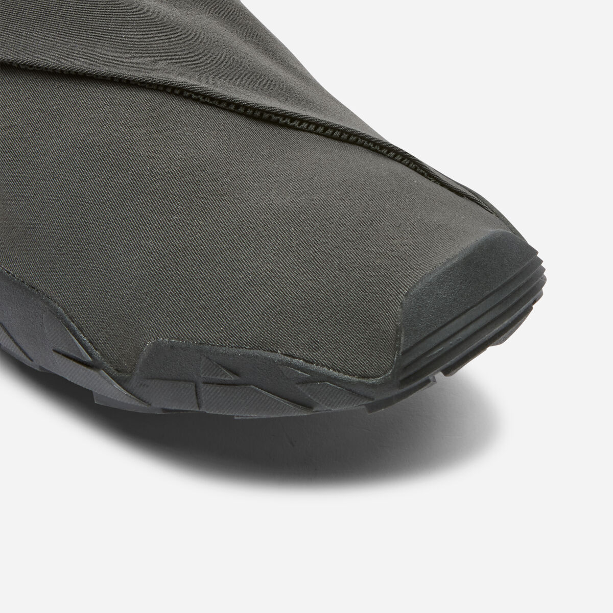 FURO_YUWA_VOLCANICASHBLACK_TOE-3.jpg
