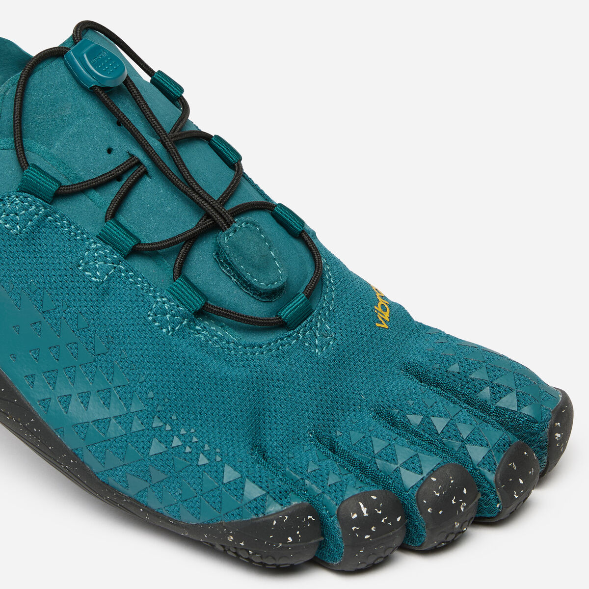 Groundsplay_Laced20Up_26M3206_0408-1.jpg